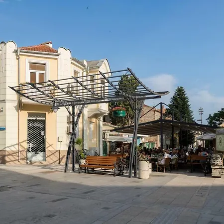 Апартаменти Margis *